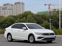 Подержанный седан Volkswagen Bora 1.5L Turbo 2023 года с автоматической коробкой передач и камерой заднего вида, дешевый, на экспорт