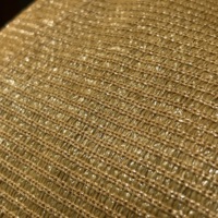 Voile d'ombrage en maille tissée beige robuste avec anneaux en D et bords renforcés triple couture pour patio et jardin