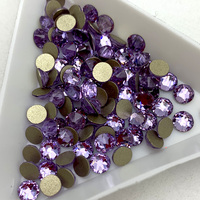 Lot de 10 grosses boîtes de 1440 pièces SS20 Violet 2088 Cuts 16 Facets Strass à dos plat non thermocollants pour robes et loisirs créatifs