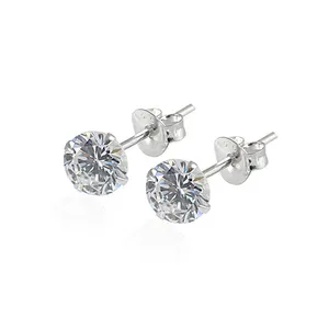 925 Sterling Silver Bening Zirkon Kubik Anting Klasik Cakar Set Anting-Anting dengan Punggung Kupu-kupu