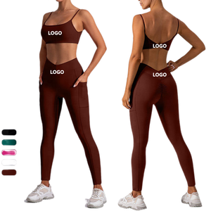 Conjuntos Deportivos Personalizados de Tallas Grandes: Sujetador de Yoga Sexy sin Espalda y Leggings sin Costuras con Efecto Scrunch Butt y Levantamiento de Cadera para Gimnasio - Product Image 1