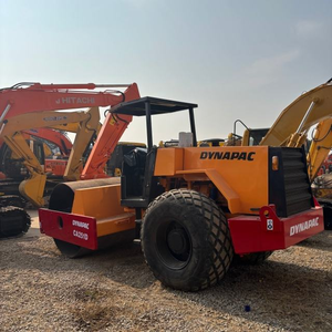 Vente directe pour le commerce extérieur : Compacteur routier d'occasion Dynapac CA251D 10 tonnes avec moteur, boîte de vitesses et PLC, puissance 80 kW, en bon état de marche - Product Image 1