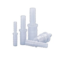 Joint de réduction en polyéthylène de qualité alimentaire Connecteur de tuyau Barb Tube de surface lisse Jonction Jus d'eau Raccord de tuyau d'usine