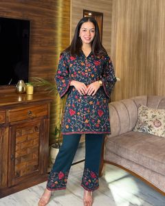 Ensemble de cordons au design attrayant pour femmes Ensemble de cordons modestes à un prix abordable du fournisseur indien - Product Image 2