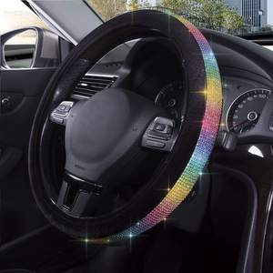 أغطية عجلة القيادة المرصعة بالكريستال الملون اللامع بألوان قوس قزح - Product Image 4