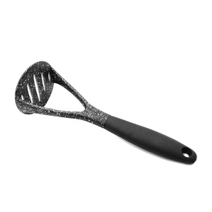 Potato Masher and Ricer Kitchen Tool, Non-Slip Handle Press, Press 03C0062E Potato Masher and Ricer 03C0062E - Product Image 5