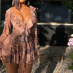 เดรสแฟชั่นผู้หญิง คอระบาย แขนยาว ผ้าตาข่าย ลายเสือดาว เปิดไหล่ ชายกระโปรงจีบ - Product Image 4