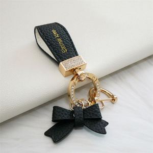 Wholesale New Fashion Butterfly Festival Car <b>Keychain</b> <b>Personality</b> Rhinestone Leather <b>Keychain</b> Cute Couple <b>Keychain</b> Gift - Product Image 4