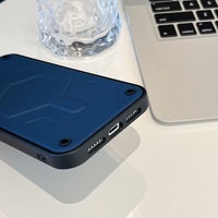 Coque de téléphone de style guerrier anti-chute pour iphone 16 Pro Max Cell Cover avec magnétique