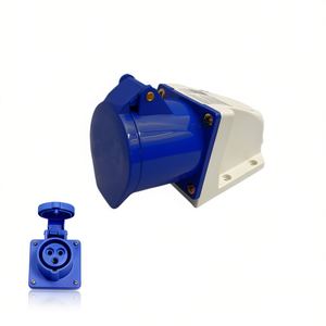 Prise électrique murale industrielle 2P+T 16A IP44 pour usage extérieur - Product Image 2