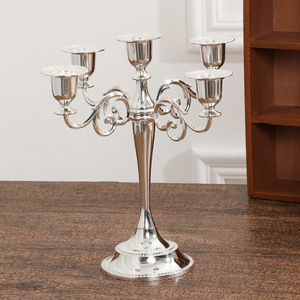 Support de bougie en métal doré personnalisé, pièce estampée de luxe moderne, chandelier doré OEM pour décoration de table de mariage - Product Image 1