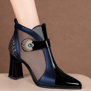 Stivaletti da Donna in Rete con Strass e Gemme, Tacco Largo, Punta Affusolata, Cerniera Posteriore, Scarpe Eleganti con Tacco Alto per Feste - Product Image 1