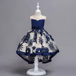高品质女婴棉连衣裙花朵图案缎面蕾丝短款设计儿童婚纱礼服