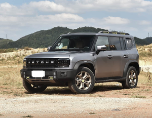 Nouvelle Arrivée 2025 JETOUR Traveler Freedom Berline 5 portes 5 places Automatique Turbo R16 Conduite à Gauche Essence Toit Ouvrant - Product Image 2