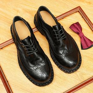 Mocassins en cuir personnalisés de haute qualité pour hommes, décontractés, pour affaires ou mariage, avec un design élégant - Product Image 5