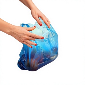 Bolsas de Plástico HDPE Azules Tipo Camiseta con Asa, Desechables, para Uso Comercial y de Compras - Product Image 1
