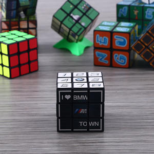 Cubo de Rubik 3x3 de varios colores, juguete educativo para jóvenes de 5 a 7 años, unisex - Product Image 1