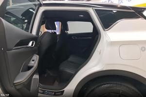 Voitures d'<span class=keywords><strong>occasion</strong></span> <span class=keywords><strong>de</strong></span> haute qualité GEELY Coolray 2025 Binyue L 1.5TD DCT Starry Edition Petit SUV Essence Véhicules à moteur d'<span class=keywords><strong>occasion</strong></span> <span class=keywords><strong>Voiture</strong></span> d'<span class=keywords><strong>occasion</strong></span> - Product Image 6