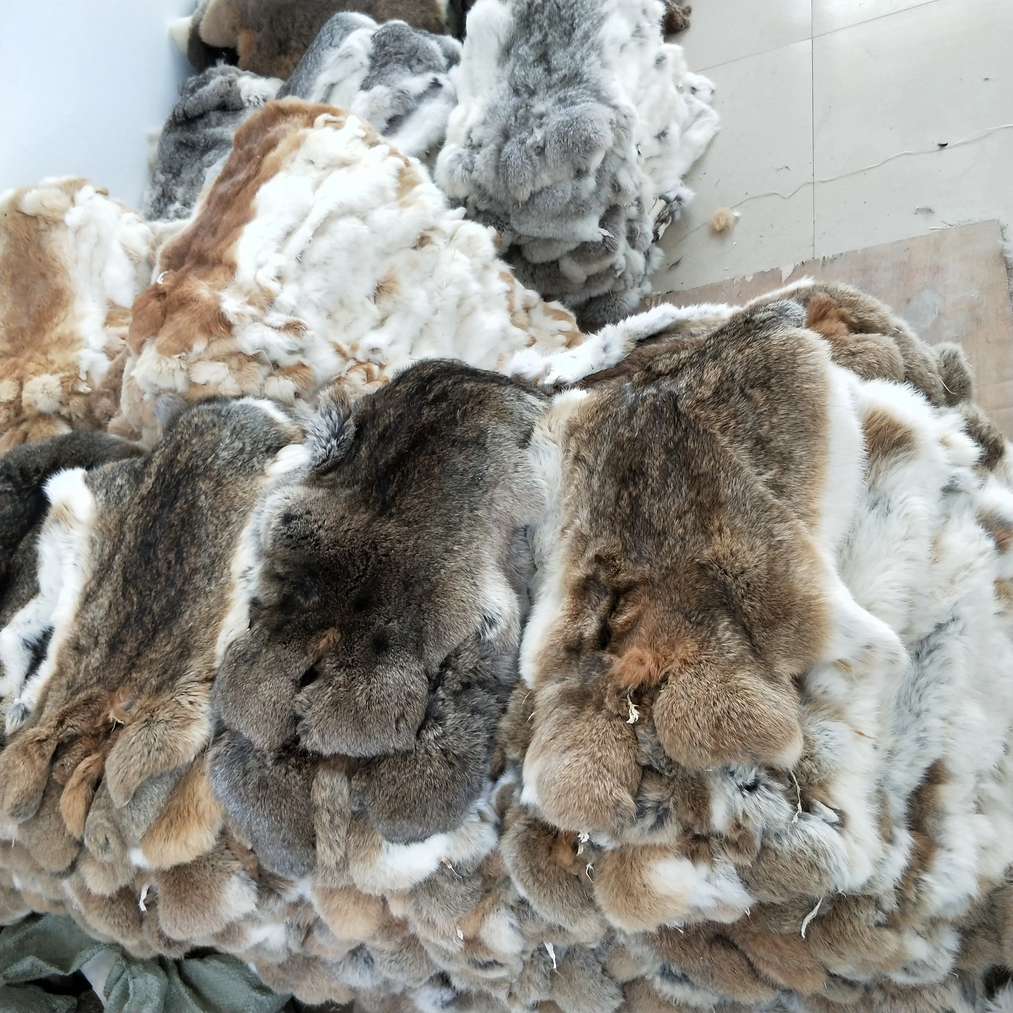 China fornecedores atacado preço novo animal coelho pele prato pele