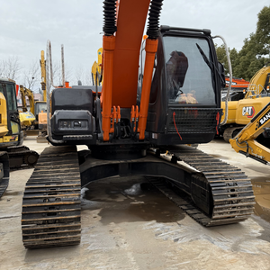 Excavatrice Hitachi ZX210 d'occasion du Japon, godet de 1,2 m, poids opérationnel de 21 tonnes, moteur de 110 kW, pompe, boîte de vitesses, PLC, en bon état - Product Image 4