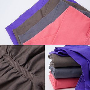 Venta al por mayor leggins ajustados sin costuras glúteos fruncidos push up <span class=keywords><strong>mallas</strong></span> deportivas correr logotipo elástico personalizar gimnasio activo yoga <span class=keywords><strong>mallas</strong></span> - Product Image 3