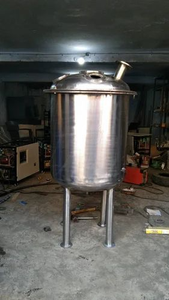 Tanque de Mezcla Industrial de Acero Inoxidable con Agitador Eléctrico Montado en la Parte Superior, Mezclador Vertical de Líquidos Químicos - Product Image 3