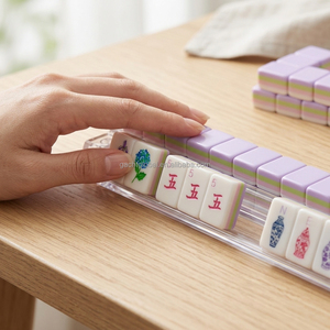 En stock: Lujoso juego de Mahjong americano de 160 fichas de acrílico morado claro, pintadas después del grabado. Set de Mahjong de viaje, fichas de Mahjong de calidad. - Product Image 4