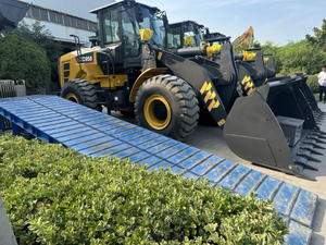 Chargeuse sur pneus Xc958 à changement rapide, nouvelle marque chinoise <span class=keywords><strong>de</strong></span> renom, 5,5 tonnes, avec godet <span class=keywords><strong>de</strong></span> 3,2 m3, <span class=keywords><strong>prix</strong></span> bas - Product Image 1