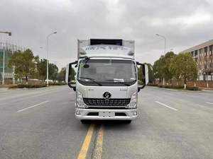 Nouveau <span class=keywords><strong>camion</strong></span> frigorifique Shacman 4x2 5 <span class=keywords><strong>tonnes</strong></span>, transmission manuelle diesel, compresseur de réfrigération, pour le transport de légumes et de produits congelés - Product Image 2