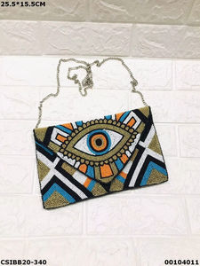 Bolsos de cuentas de diseñador Banjara Boho para mujer hechos a mano, un accesorio elegante adecuado para la noche nupcial - Product Image 5