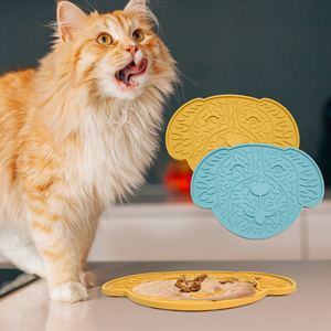 Almohadilla para lamer mantequilla de maní para perros y gatos de silicona de grado alimenticio personalizada al por mayor de fábrica, alfombrilla para lamer perros con ventosas - Product Image 2