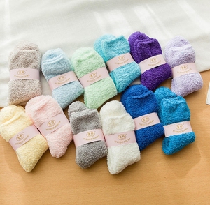 Mùa Đông Của Phụ Nữ San Hô Lông Cừu Vớ Ấm Fluffy Rắn Vớ Dày Màu Hồng Vàng Mờ Vớ Ngủ - Product Image 1