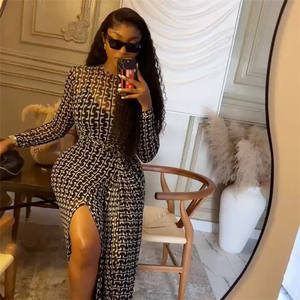 Abiti Lunghi a Maniche Lunghe in Rete <span class=keywords><strong>Trasparente</strong></span> con Stampa di Lettere Nere per Donna, Abbigliamento Autunno 2026, <span class=keywords><strong>Vestito</strong></span> Maxi Sexy con Spacco alla Moda - Product Image 3