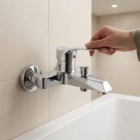 Mitigeur de douche mural chromé poli à poignée unique apparente pour salle de bain