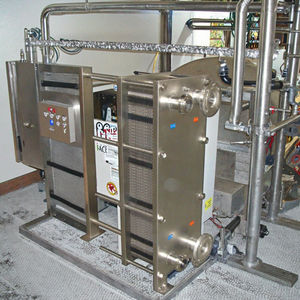 Échangeur de chaleur à plaques en titane pour lait laitier Équipement de réfrigération et d'échange de chaleur haut de gamme - Product Image 1