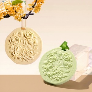 Diffuseur de parfum floral élégant pour voiture, en silicone, longue durée, évaporation naturelle, sans électricité - Product Image 3