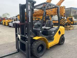 Vente à chaud de machines de chariot élévateur d'occasion Komatsu FD30 3 tonnes 3,5 tonnes 5 tonnes avec un changement de vitesse latéral en bon état - Product Image 2