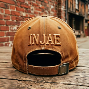 Casquettes de baseball déstructurées en coton délavé et usé pour hommes et femmes, avec trous et déchirures, personnalisables avec broderie de logo - Product Image 4
