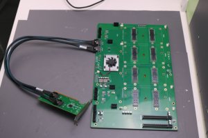 Placa Base V100 SXM2 de 4 Tarjetas con Soporte NVLink para Configuración Multi-GPU - Product Image 1