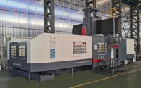 Machine de fraisage CNC à portique fixe de bureau, compacte mais rigide, pour le prototypage de petites pièces en R&D et dans l'industrie légère