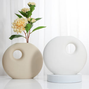 Vase à fleurs moderne en céramique, décoration de <span class=keywords><strong>maison</strong></span> minimaliste, vase de fleurs d'intérieur, style nordique, pour la <span class=keywords><strong>maison</strong></span> - Product Image 1