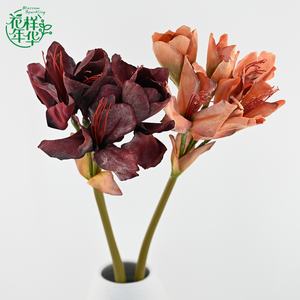 Bouquet de fleurs d'amarilles artificielles réalistes de 70 cm avec bourgeons et <span class=keywords><strong>feuilles</strong></span> vertes, accessoire de mariage à tenir à la main pour la mariée - Product Image 1