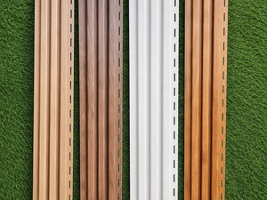 Paneles Flexibles para Aleros, Madera Sólida Impermeable para el Hogar, 1.5 mm de Grosor, 250 mm de Ancho, 3000 mm de Longitud Estándar, Personalizables - Product Image 1