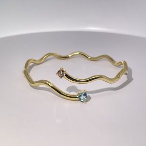 Pulsera de Cobre Chapada en Oro y Plata con Forma de Ola y Piedras de Circonio de Tianyu Gems, Accesorios Modernos para Mujer - Product Image 1