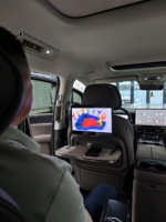 Prix bas pour tablettes TV de voiture Toyota Platinum 7/BZ 7 Xiaomi SU7/YU7 13,3 pouces 2+32G, lecteur vidéo, écran d'appui-tête, moniteur Plug & Play