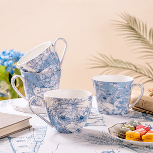 Tasse en porcelaine blanche et bleue avec motif de chat - Tasse à café de style pastoral japonais - Product Image 5