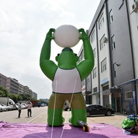 Modèle de gorille sportif gonflable géant vert avec ballon - Figurine gonflable publicitaire personnalisée avec numéro/nom pour événement