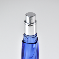 Stylo vaporisateur de parfum ergonomique de luxe rechargeable 8 ml en PETG, couleur personnalisée, impression personnalisée, atomiseur de voyage portable