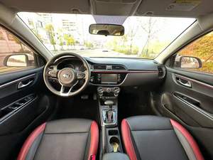 <span class=keywords><strong>2019</strong></span> <span class=keywords><strong>KX</strong></span> CROSS 1.4L GLS Hatchback Automatique Volant à Gauche Sièges en Tissu Pneus R16 Caméra Arrière Intérieur Sombre Écran Tactile Euro V - Product Image 3