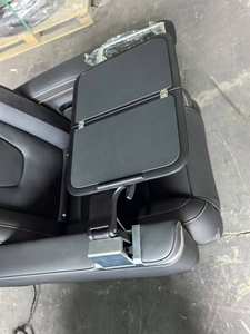 Sedili Posteriori per Auto in Pelle di Lusso Modificati per Mercedes Sprinter Vito Classe V W447 con Tavolino a Scomparsa Interni Originali V250 V300 - Product Image 4